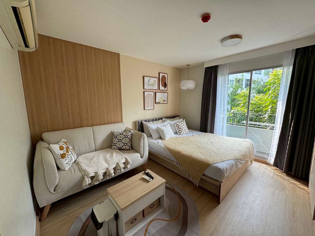 For RentCondoOnnut, Udomsuk : Low Rise: Elio Del Ray Sukhumvit 64, beautiful studio room, Building B, Floor 6, Fern+Electrical appliances, near BTS Punnawithi and Udomsuk. There is a BTS shuttle van.