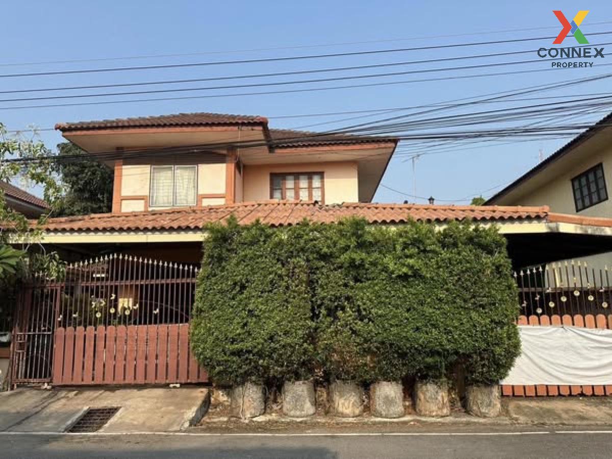 For SaleHousePathum Thani,Rangsit, Thammasat : For Sale House , Baan Porthisan 8 , wide frontage , Khlong Chet , khlong Luang , Pathum Thani , CX-119447