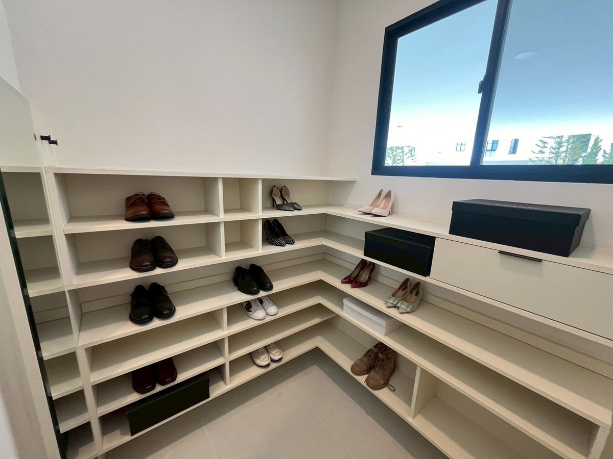 ขายบ้านปิ่นเกล้า จรัญสนิทวงศ์ : 🏡 ขายบ้านหรู นันทวัน ปิ่นเกล้า - กาญจนาภิเษก บ้าน Type Leduc | พื้นที่ใช้สอย 608 ตร.ม. | ที่ดิน 190 ตร.วา | ราคา 70 ล้านบาท (ภาพบ้านตัวอย่าง)