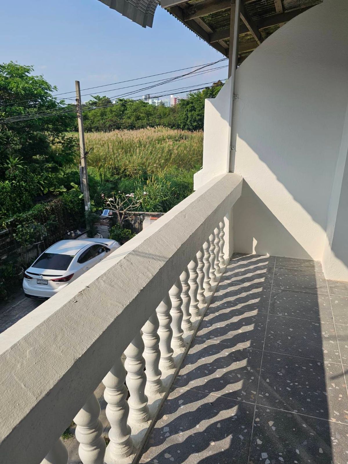 TownhomeRathburana, Suksawat : Selling/renting 3 -story townhome, Pracha Uthit 54, new, new house, beautiful house, quiet atmosphere, ready for a large family, adding kitchen, plus gaskets, hoods, washing dishes, water pumps, water tank, DOS