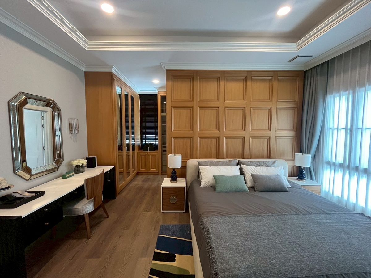 ขายบ้านปิ่นเกล้า จรัญสนิทวงศ์ : 🏡 ขายบ้านหรู นันทวัน ปิ่นเกล้า - กาญจนาภิเษก บ้าน Type Leduc | พื้นที่ใช้สอย 608 ตร.ม. | ที่ดิน 190 ตร.วา | ราคา 70 ล้านบาท (ภาพบ้านตัวอย่าง)