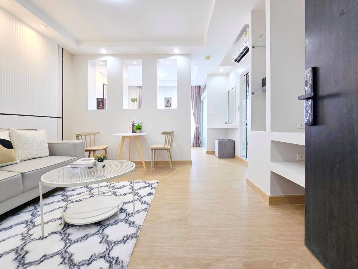 For SaleCondoChokchai 4, Ladprao 71, Ladprao 48, : ✨️ Corner room .. pay lighter than rent! Get a wide room with a house with a condo on a golden location near MRT and Central Ladprao.