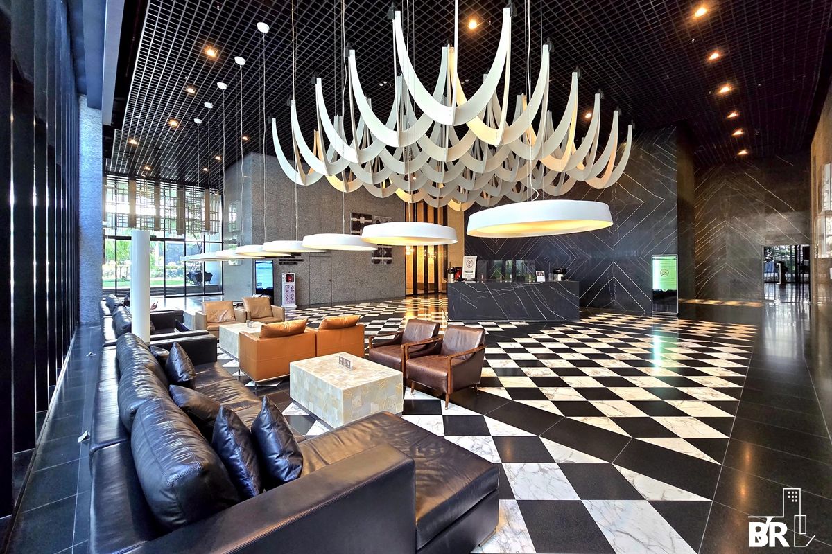 For SaleCondoWitthayu, Chidlom, Langsuan, Ploenchit : Noble Ploenchit (1B1B, 45 SQM.) Only 9.69 MB. Transfer 50/50 By Ice