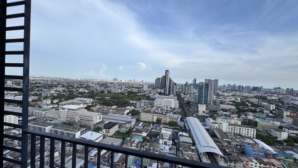For RentCondoOnnut, Udomsuk : 🌈 Ready to stay 02 May 🌈🍀 IDO Sukhumvit 93🍀 Floor 32ы corner room • Balcony width 🍀61 sqm • 🍀 2- Bedroom 🛀 🛀 ⛔️⛔️not Co-Aag⛔️⛔️