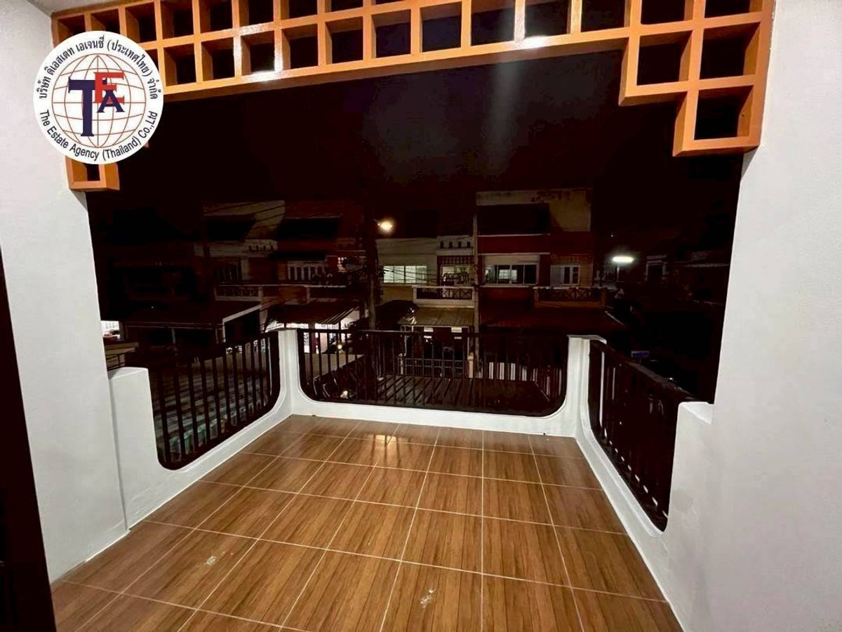 For SalePathum Thani,Rangsit, Thammasat : 2 storey twin house for sale, Chom Fao Rangkul, Rangsit-Khlong 2 Lam Luk Ka Ongkharak Thanyaburi, Pathum Thani, Nakhon Nayok, Thammasat University, Rangsit Future Park Rangsit Bang Pakok Dream World Hospital, Duangjit Kindergarten 2 School Bank Department