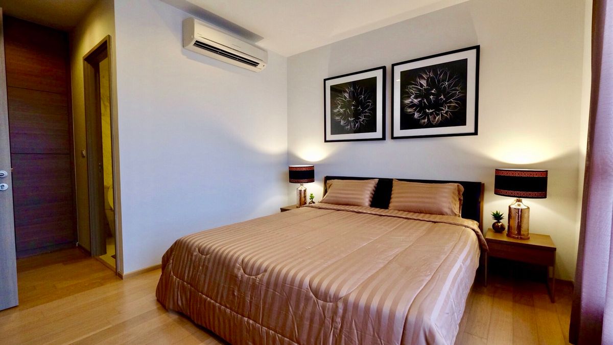 For RentCondoSukhumvit, Asoke, Thonglor : ★ HQ Thonglor ★ 44 sq m., 32th floor (1 bedroom, 1 bathroom), ★near BTS Thonglor★near Market Place, J Avenue Thonglor★ many amenities★ Complete electrical appliances