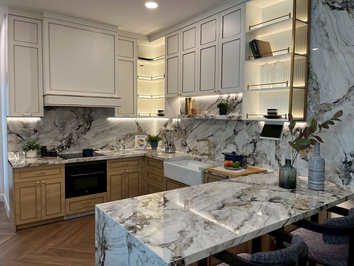 ขายบ้านปิ่นเกล้า จรัญสนิทวงศ์ : 🏡 ขายบ้านหรู นันทวัน ปิ่นเกล้า - กาญจนาภิเษก บ้าน Type Leduc | พื้นที่ใช้สอย 608 ตร.ม. | ที่ดิน 190 ตร.วา | ราคา 70 ล้านบาท (ภาพบ้านตัวอย่าง)