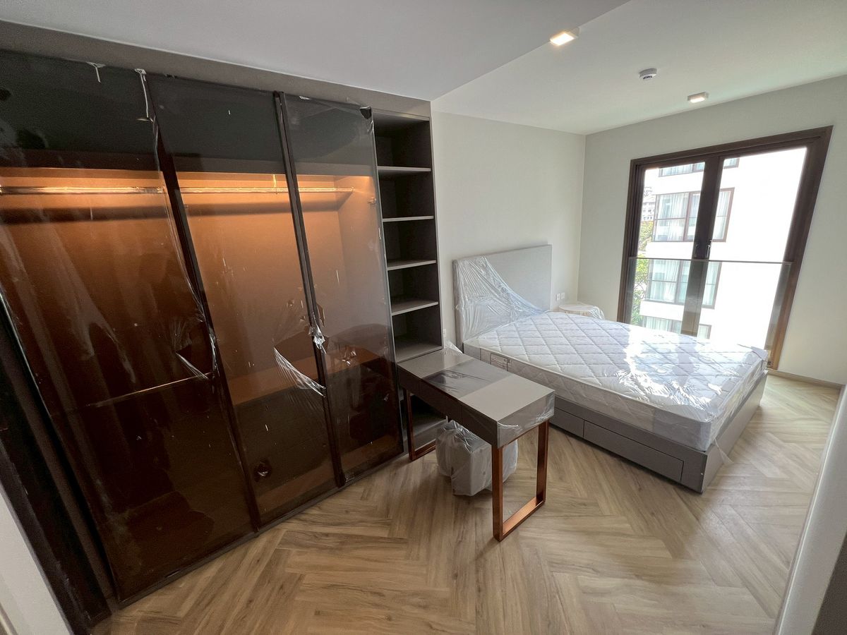 ขายคอนโดสุขุมวิท อโศก ทองหล่อ : For sell Chapter thonglor  2 Bed  ติดต่อ 086-6669965