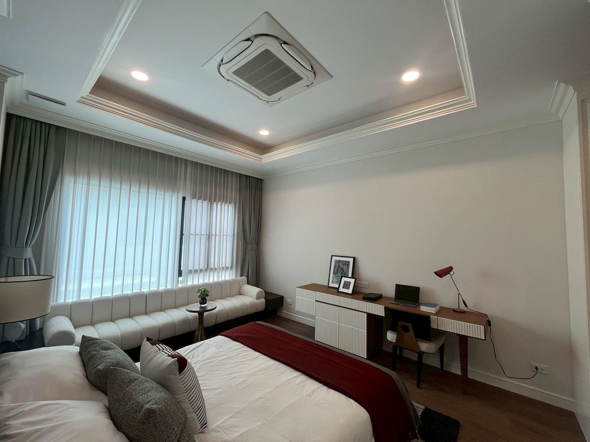 ขายบ้านปิ่นเกล้า จรัญสนิทวงศ์ : 🏡 ขายบ้านหรู นันทวัน ปิ่นเกล้า - กาญจนาภิเษก บ้าน Type Leduc | พื้นที่ใช้สอย 608 ตร.ม. | ที่ดิน 190 ตร.วา | ราคา 70 ล้านบาท (ภาพบ้านตัวอย่าง)