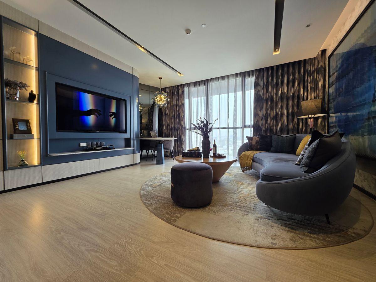 ขายคอนโดสุขุมวิท อโศก ทองหล่อ : ✨The Room Sukhumvit 38✨1 ห้องนอน 1 ห้องน้ำ. 61.2 ตร.ม. ห้องหน้ากว้าง เลเอาท์สวยทุกฟังก์ชั่นการใช้งาน ทำเลทองใกล้ BTS ทองหล่อ