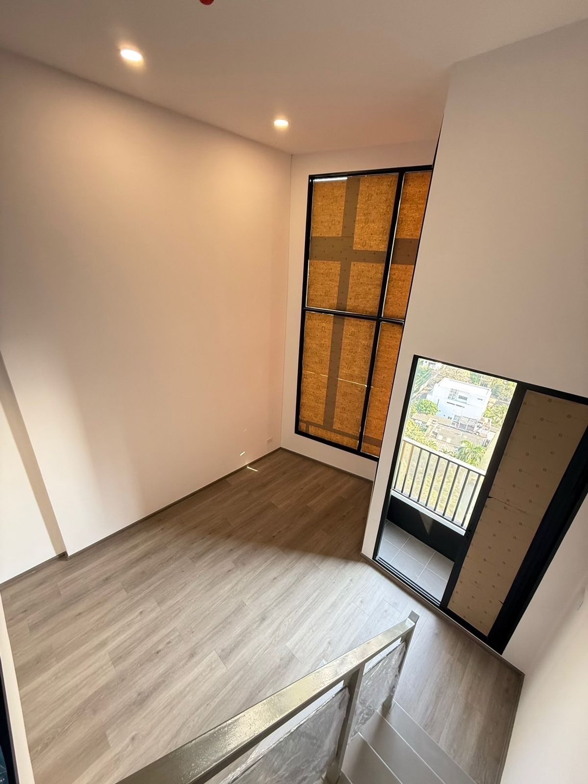 ขายคอนโดอ่อนนุช อุดมสุข : 🔥Hot Deal ขาย 5.6 ล้าน ชั้นสูง Knightsbridge Space Rama4  nearby BTS Phrakanong