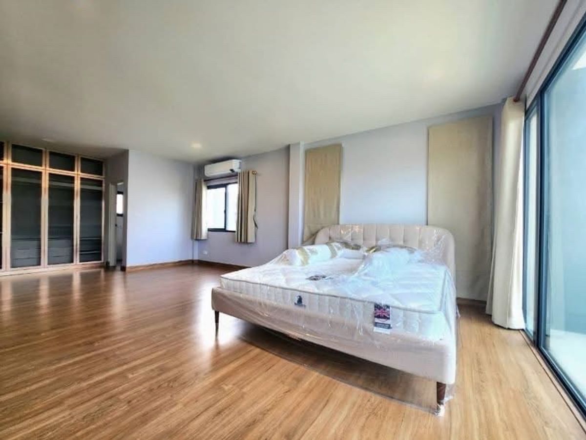 For SaleHouseBangna, Bearing, Lasalle : 📍 Centro bangna house for sale, size 209 SQ.M 4 BED 4 Bath, only 14.9 MB !!