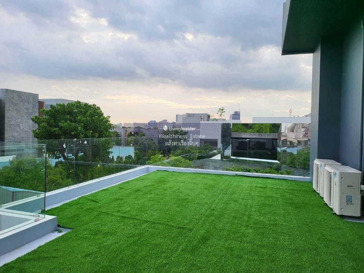 ให้เช่าบ้านพัฒนาการ ศรีนครินทร์ : BUGAAN KRUNGTHEP KREETHA LUXURY SINGLE HOUSE 69.3 sq.w 430sq.m 4Bedroom 5Bathrooms CALL KEn 064-932-4645