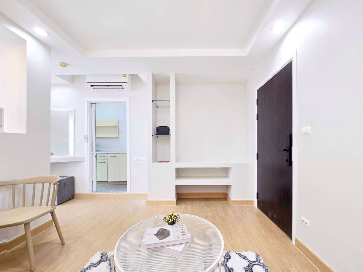 For SaleCondoChokchai 4, Ladprao 71, Ladprao 48, : ✨️ Corner room .. pay lighter than rent! Get a wide room with a house with a condo on a golden location near MRT and Central Ladprao.