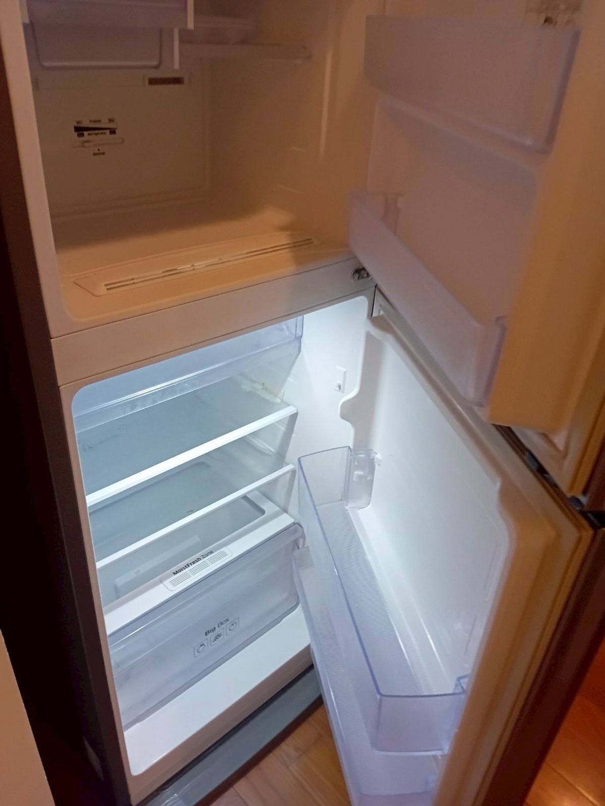 For SaleCondoPattaya, Bangsaen, Chonburi : for sale condo the palm wongamat beach front pattaya studio type (S03-2005)