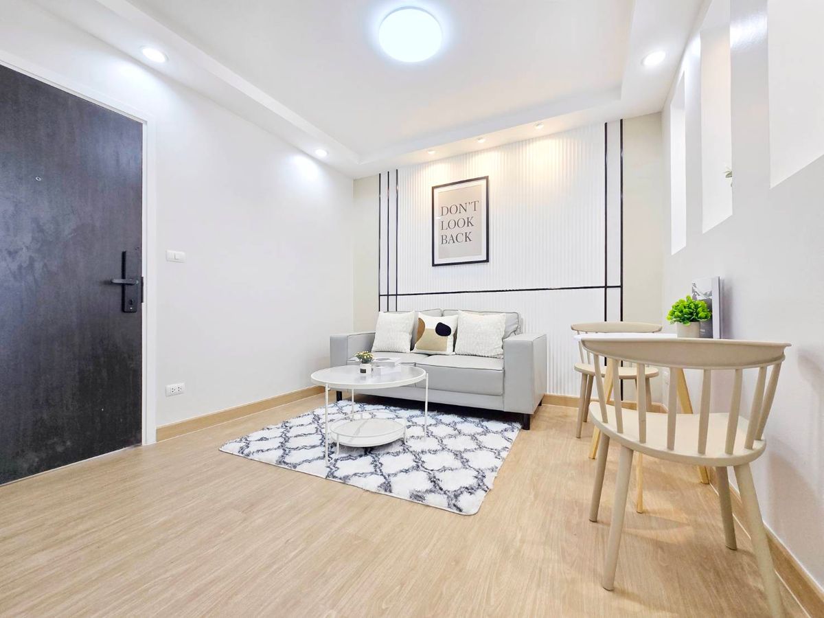 For SaleCondoChokchai 4, Ladprao 71, Ladprao 48, : ✨️ Corner room .. pay lighter than rent! Get a wide room with a house with a condo on a golden location near MRT and Central Ladprao.