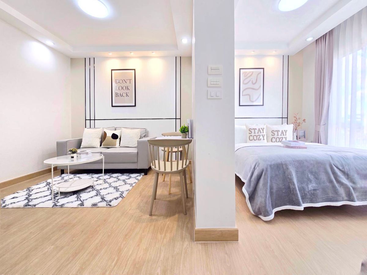 For SaleCondoChokchai 4, Ladprao 71, Ladprao 48, : ✨️ Corner room .. pay lighter than rent! Get a wide room with a house with a condo on a golden location near MRT and Central Ladprao.