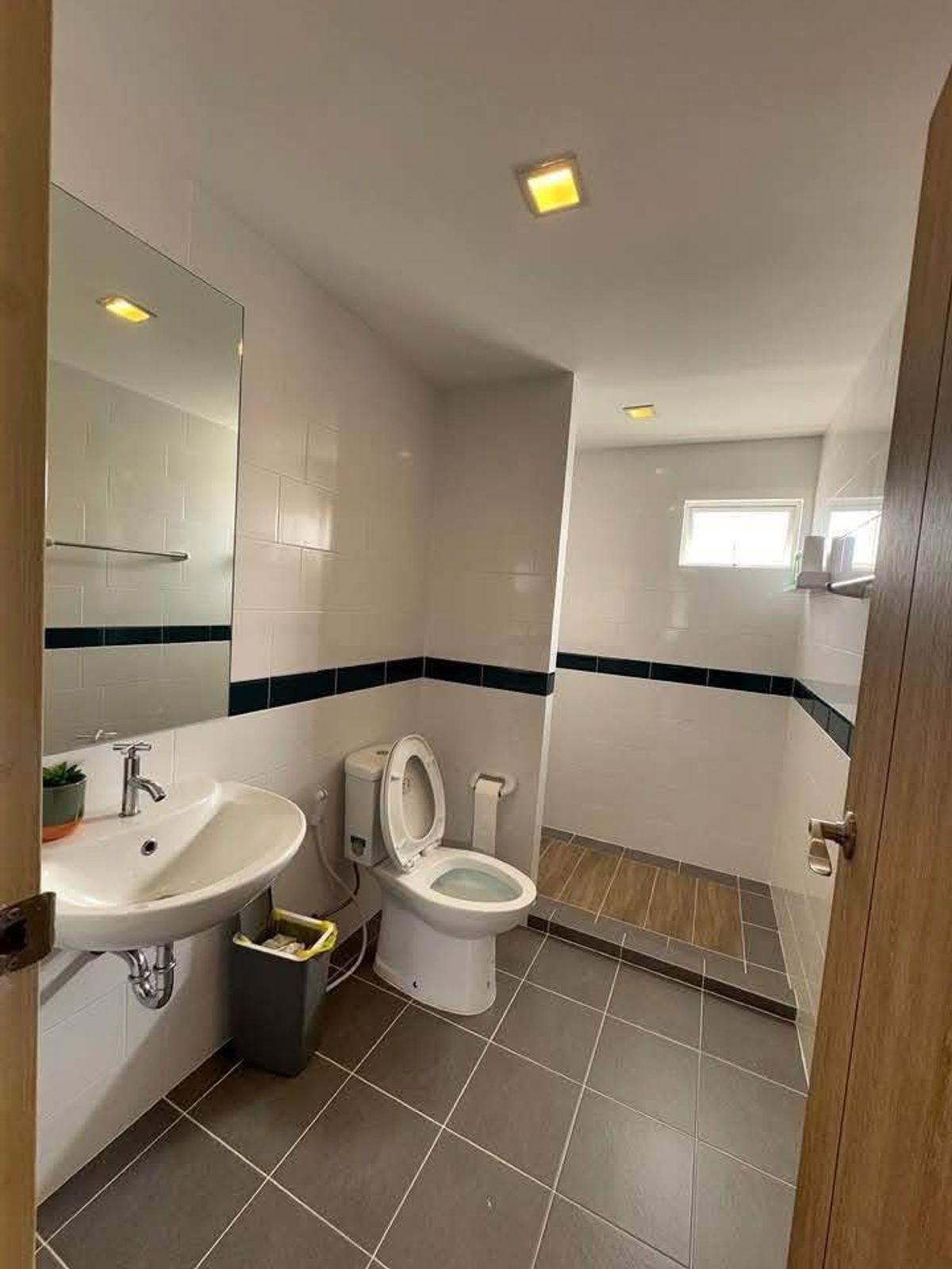 For RentHouseSamut Prakan,Samrong : 🏡✨ New house for rent, Trendy Tara Bangna, with full furniture and electrical appliances. I 50,000 THB/Month.