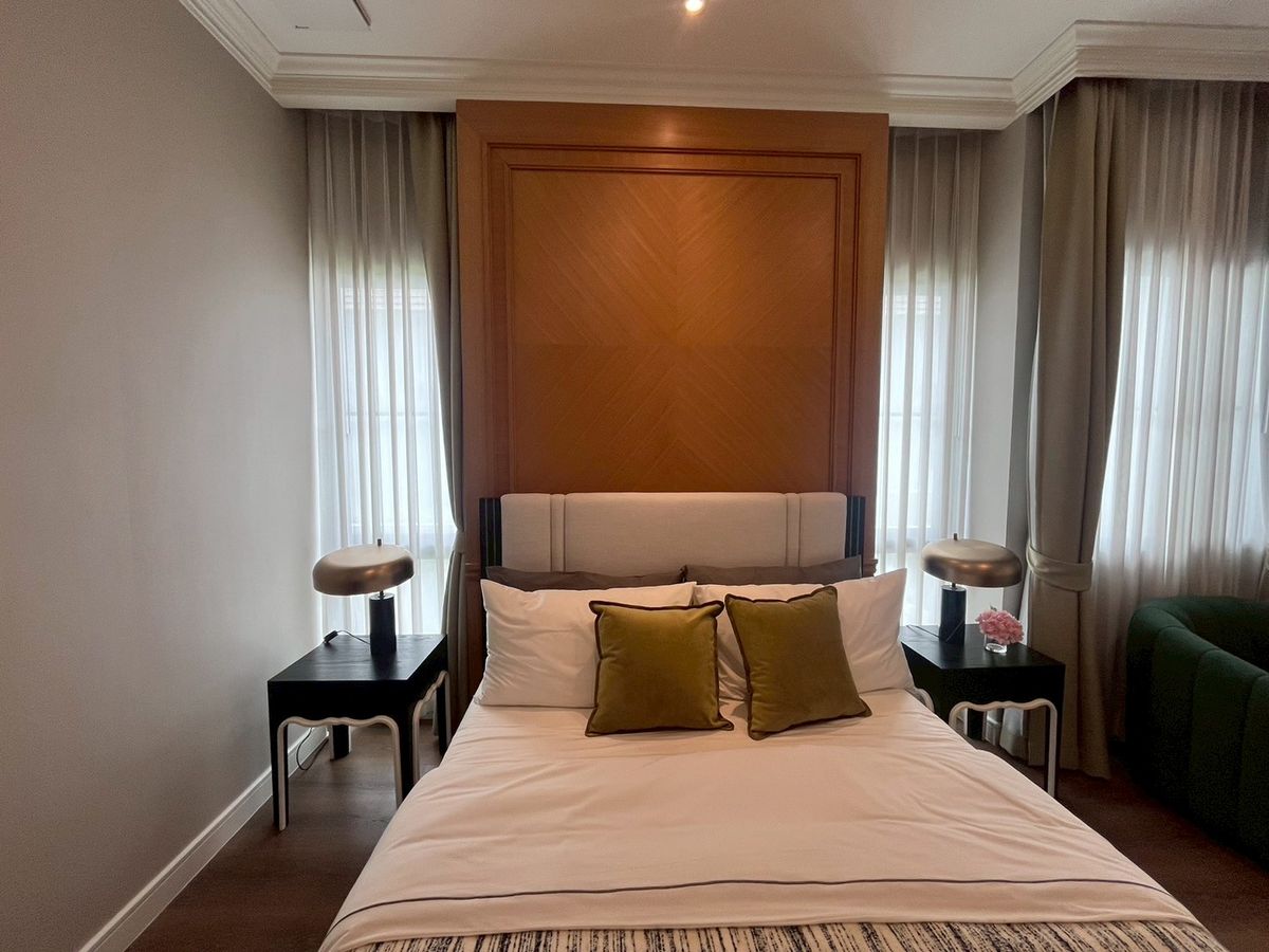 ขายบ้านปิ่นเกล้า จรัญสนิทวงศ์ : 🏡 ขายบ้านหรู นันทวัน ปิ่นเกล้า - กาญจนาภิเษก บ้าน Type Leduc | พื้นที่ใช้สอย 608 ตร.ม. | ที่ดิน 190 ตร.วา | ราคา 70 ล้านบาท (ภาพบ้านตัวอย่าง)