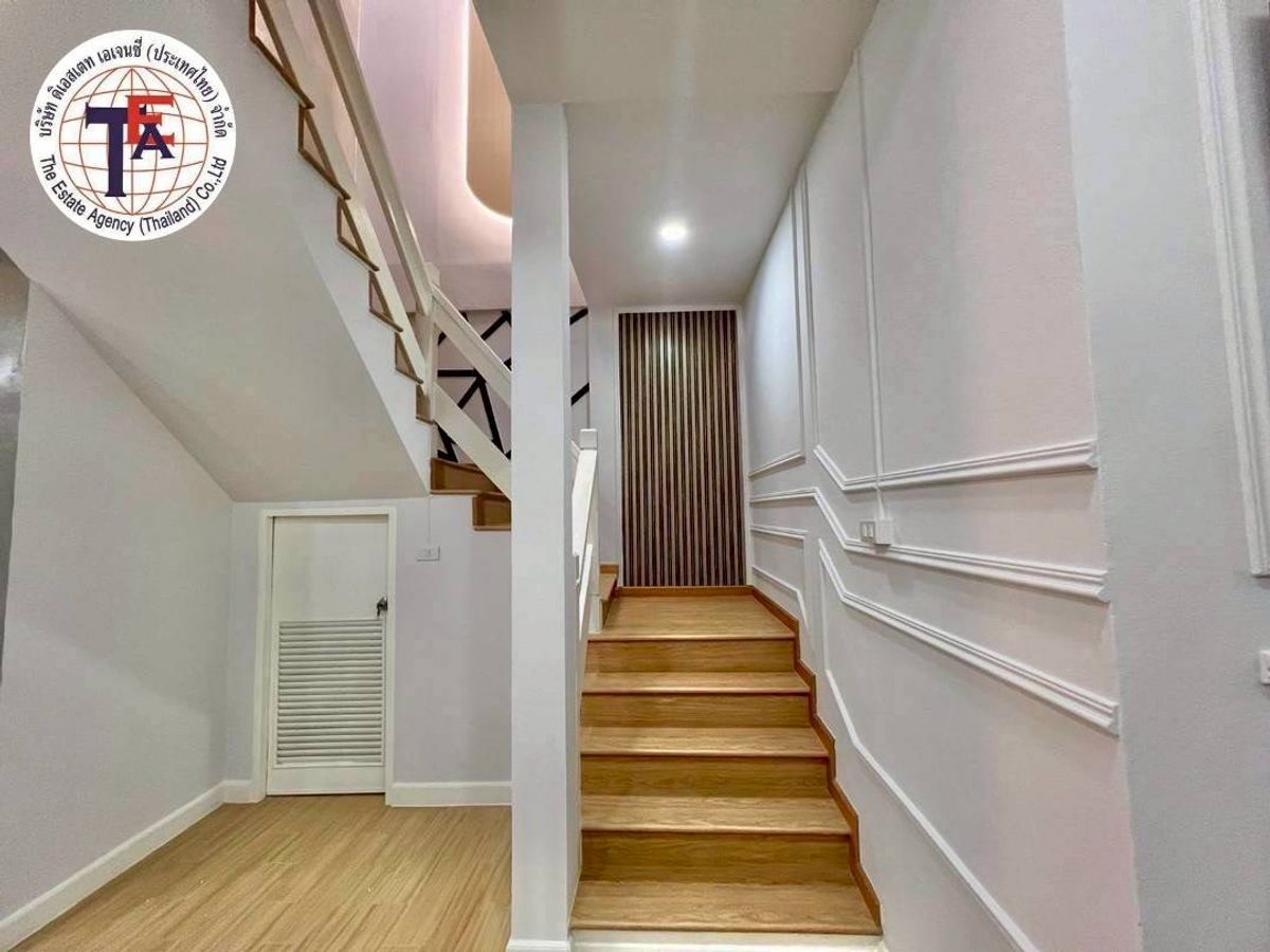 For SalePathum Thani,Rangsit, Thammasat : 2 storey twin house for sale, Chom Fao Rangkul, Rangsit-Khlong 2 Lam Luk Ka Ongkharak Thanyaburi, Pathum Thani, Nakhon Nayok, Thammasat University, Rangsit Future Park Rangsit Bang Pakok Dream World Hospital, Duangjit Kindergarten 2 School Bank Department