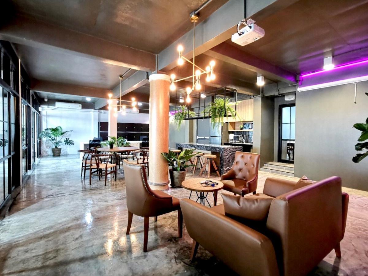 For RentOfficeSukhumvit, Asoke, Thonglor : Office for rent, walking distance from BTS + MRT Asoke within 2 minutes / NEW SERVICE FOR RENT 2MINS BTS / MRT ASOKE