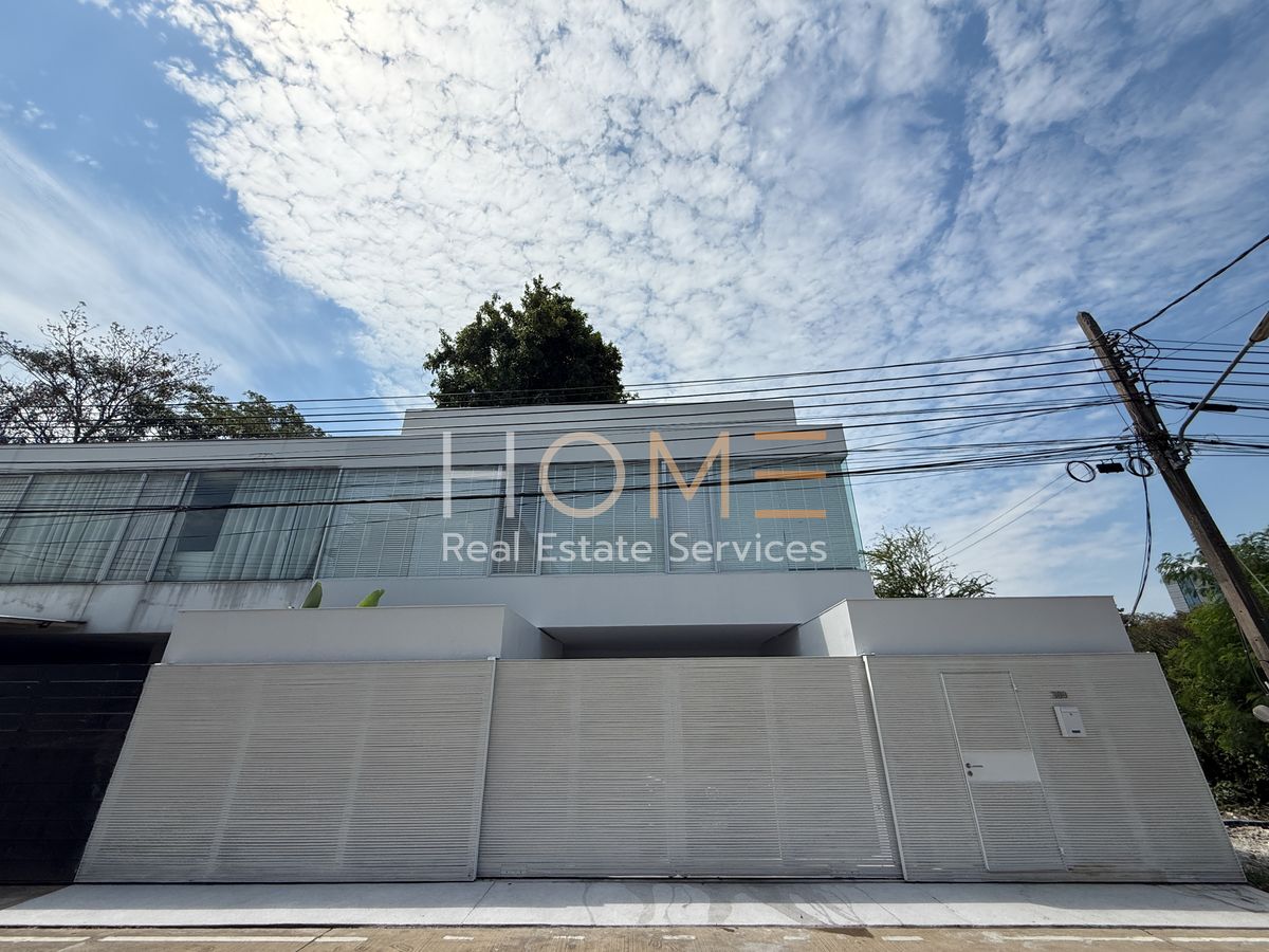 For SaleHome OfficePattanakan, Srinakarin : Home Office, Ua Suk Phatthanakan Village 58 /5 Bedrooms (Sale), Home Office Baan UEA Suk Phatthanakan 58 /5 Bedrooms (For Sale) Palm872