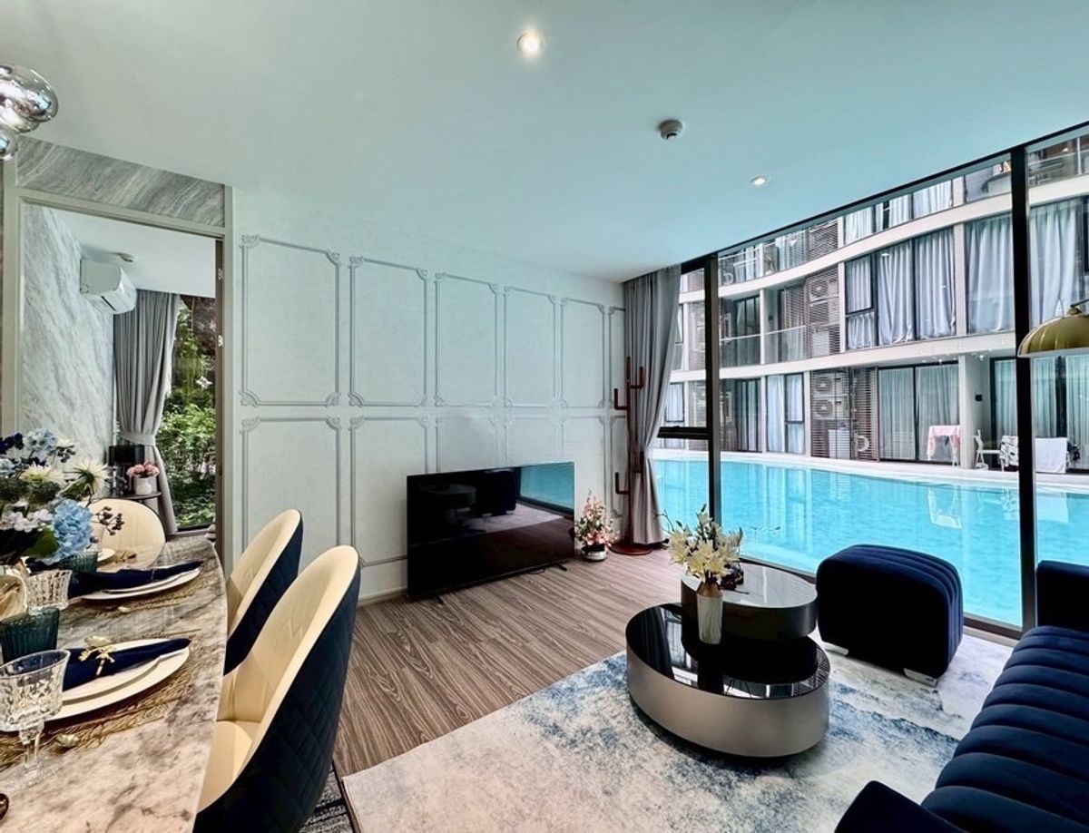 ให้เช่าคอนโดสุขุมวิท อโศก ทองหล่อ : คอนโด Fynn Asoke เดินทางสะดวก ใกล้รถไฟฟ้าบีทีเอส มีรถรับส่ง เฟอร์นิเจอร์ครบ พร้อมอยู่ทันที