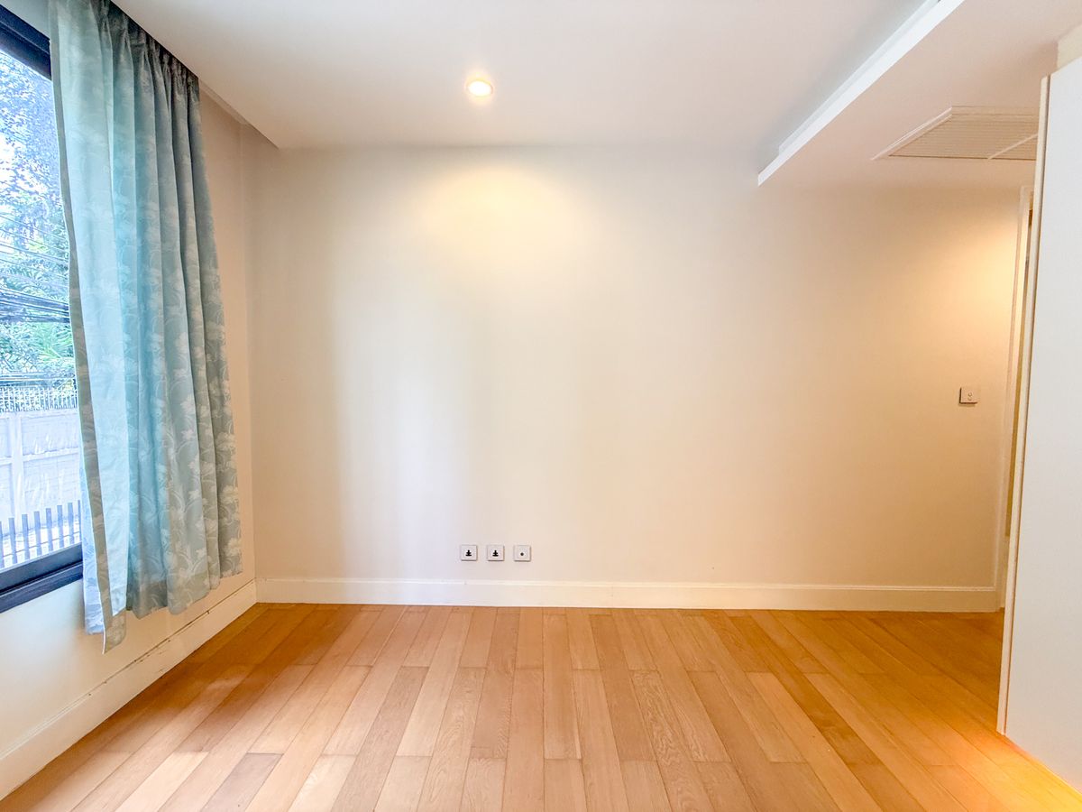 For SaleCondoSathorn, Narathiwat : Low-rise condo in the heart of Silom ✨ Collezio Sathorn - Pipat / 2 Bedrooms (FOR SALE), Collezio Sathorn - Pipat / 2 Bedrooms (FOR SALE) DO615