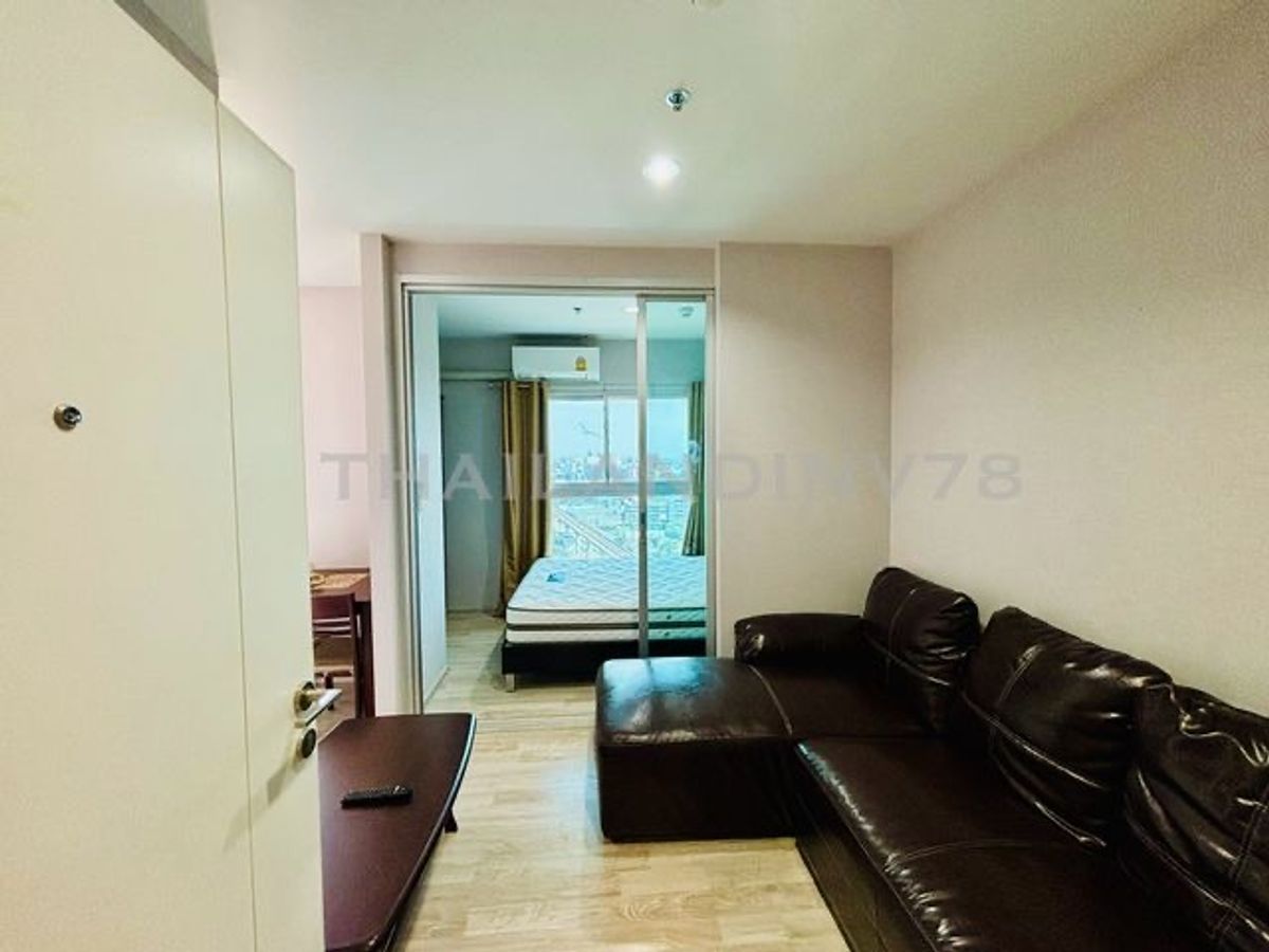 For RentCondoRama9, Petchburi, RCA : Plam Condo Ramkhamhaeng Station, 20th floor, 23 sq.m., in the heart of the city, the owner of the train, released by himself.