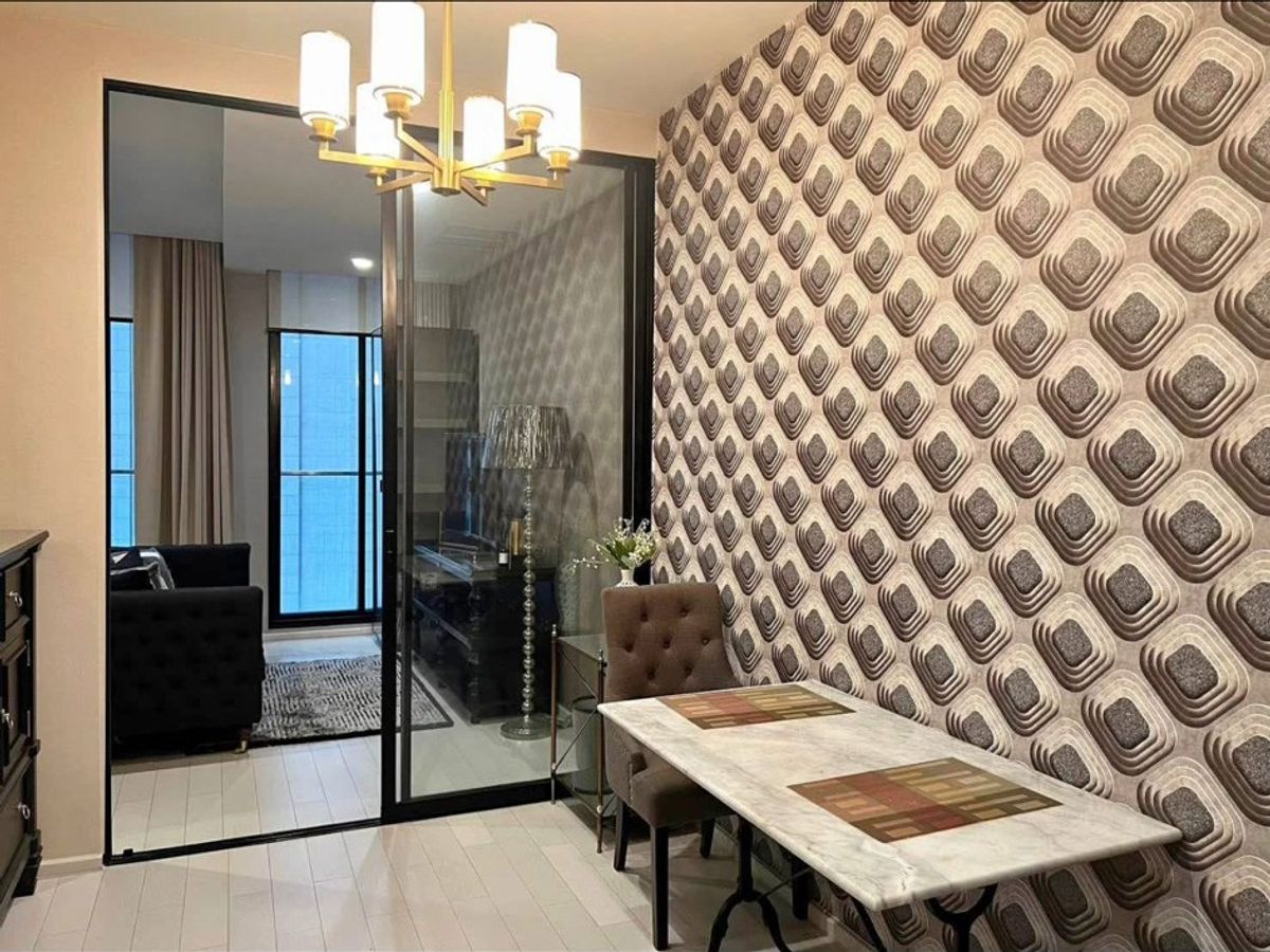 For SaleCondoWitthayu, Chidlom, Langsuan, Ploenchit : ● Never rented ● Tower C, 10+ Floor, 45.00 sq.m. | 1 Bedroom, 1 Bathroom | Condo skywalk connect to BTS ploenchit and Central Embassy.
