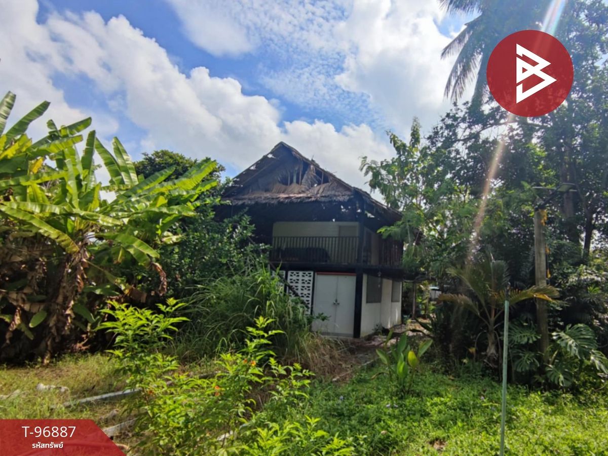 For SaleLandNakhon Pathom : Land for sale with buildings, Ban Yang, Nakhon Pathom, can extend the homestay business. Or a tent field