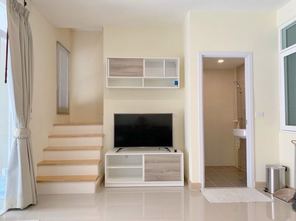 ให้เช่าทาวน์โฮมสมุทรปราการ สำโรง : ✅ For Rent ✅ Casa City Bangna KM.7🔥4 beds 🔥Corner Unit