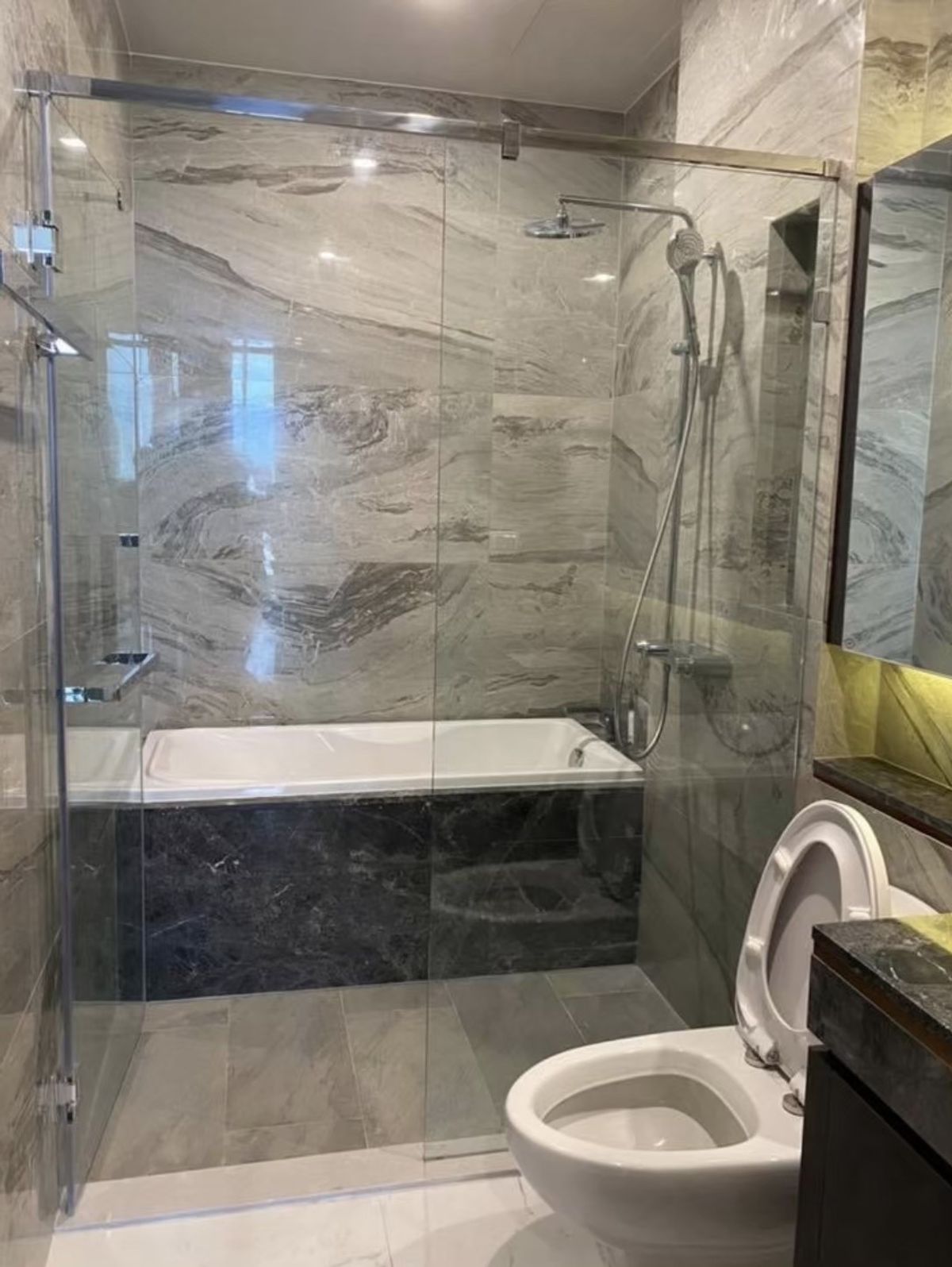 For RentCondoSukhumvit, Asoke, Thonglor : 📌For RENT LAVIQ Sukhumvit 57 - 1 BR (45 SQM) 52,000 THB