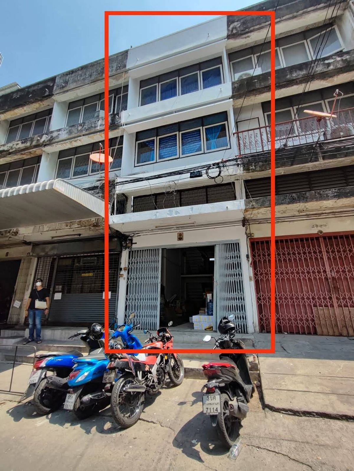 For RentShop HouseSukhumvit, Asoke, Thonglor : 4 -storey commercial building for rent+deck Soi Sukhumvit 101/1 Intersection 2 (N.1572)