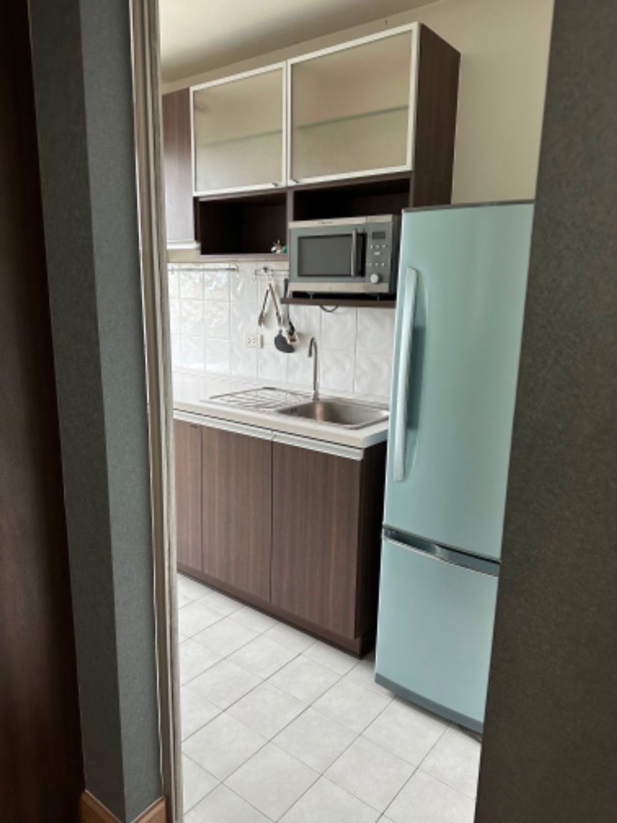 ให้เช่าคอนโดสะพานควาย จตุจักร : 🔥ให้เช่าด่วน🔥คอนโดเอเทรี่ยม พหล-สุทธิสาร  ใกล้ BTS สะพานควาย มีเฟอร์นิเจอร์ พร้อมเข้าอยู่ 