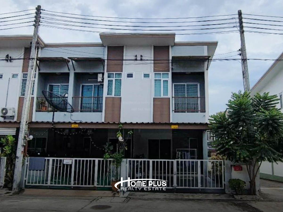 ขายทาวน์โฮมศรีราชา แหลมฉบัง บ้านบึง : หมู่บ้านโกลเด้นทาวน์ วังหิน-เขาแตงอ่อน (หลังมุม) ใกล้เซ็นทรัลศรีราชา