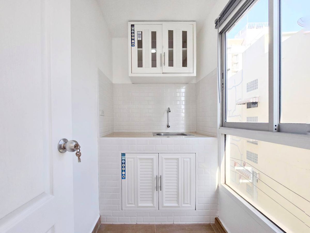 For SaleCondoBangna, Bearing, Lasalle : ✨️✨️𝐖𝐨𝐰 𝐖𝐨𝐰 𝐖𝐨𝐰 🌲🌲 🌲🌲️ Beautiful million, near BTS, Bang Na, separating the room, a special separate kitchen‼ ️ We wrote all 🌲🌲 Regent Home7/2) 🌲🌲 🌲🌲 🌲🌲