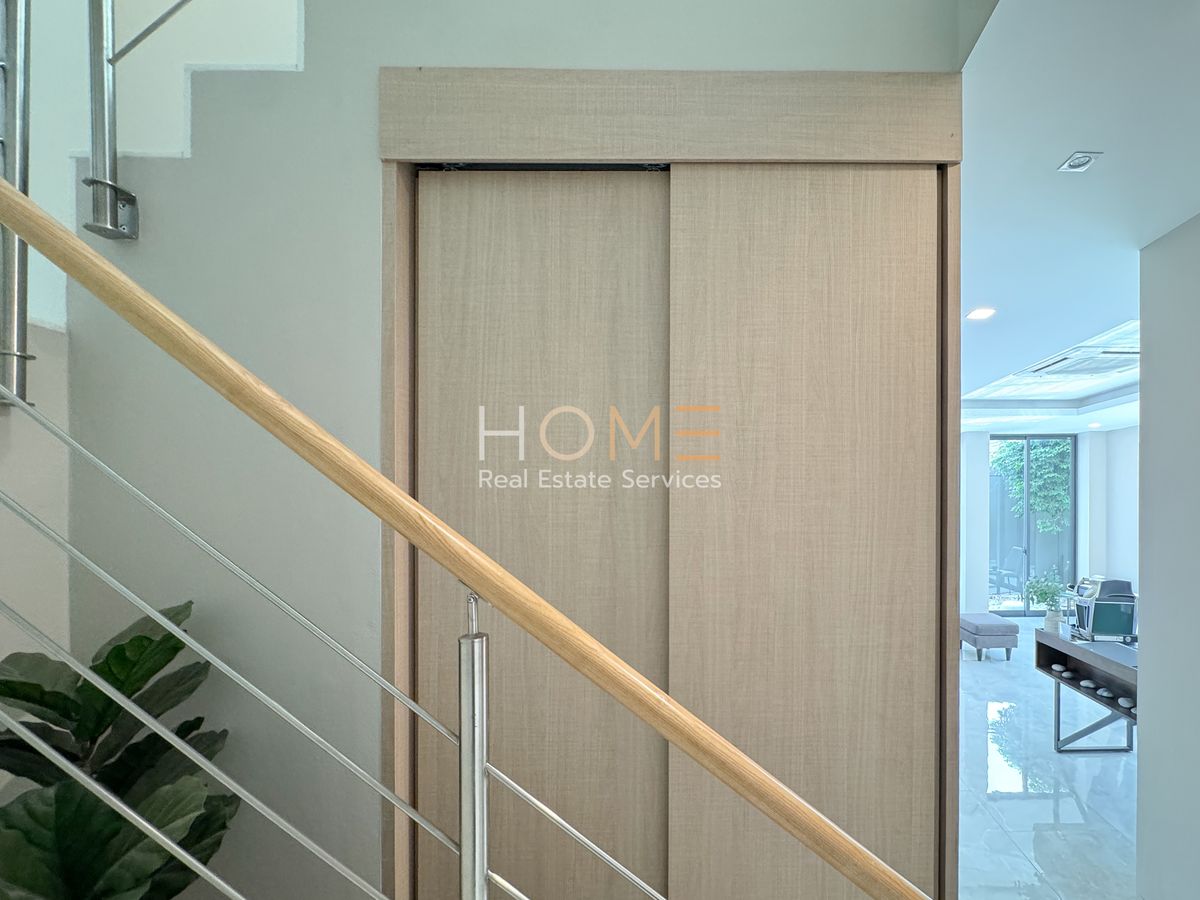 For SaleHome OfficePattanakan, Srinakarin : Mist On Nut - Srinakarin / 4 Bedrooms (Sale), Myst onnut - Srinakarin / 4 Bedrooms (SALE) FON045