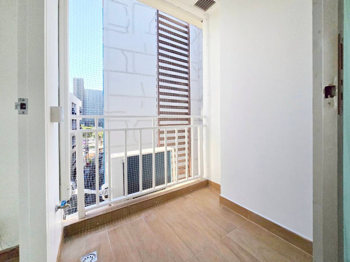 For SaleCondoBangna, Bearing, Lasalle : ✨️✨️𝐖𝐨𝐰 𝐖𝐨𝐰 𝐖𝐨𝐰 🌲🌲 🌲🌲️ Beautiful million, near BTS, Bang Na, separating the room, a special separate kitchen‼ ️ We wrote all 🌲🌲 Regent Home7/2) 🌲🌲 🌲🌲 🌲🌲