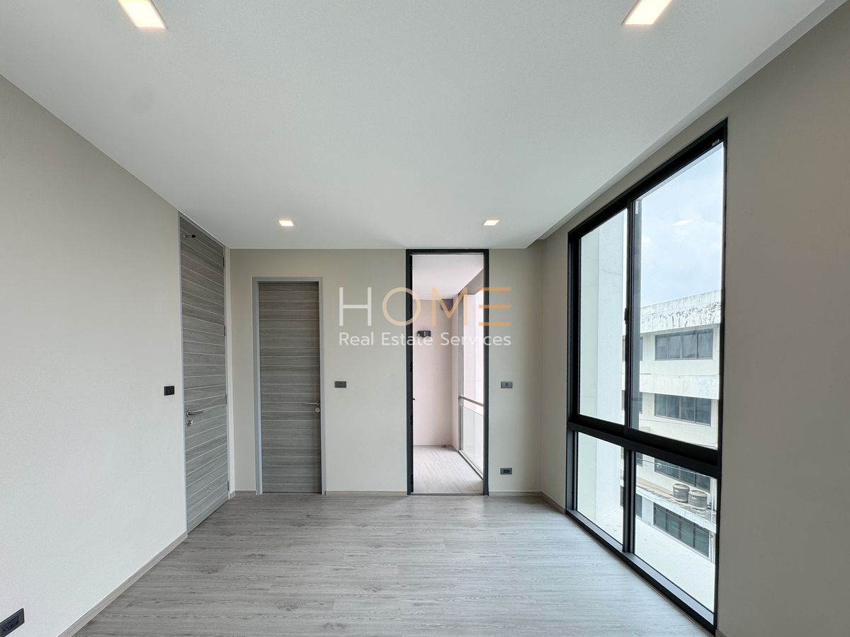 For SaleHome OfficePattanakan, Srinakarin : Mist On Nut - Srinakarin / 4 Bedrooms (Sale), Myst onnut - Srinakarin / 4 Bedrooms (SALE) FON045