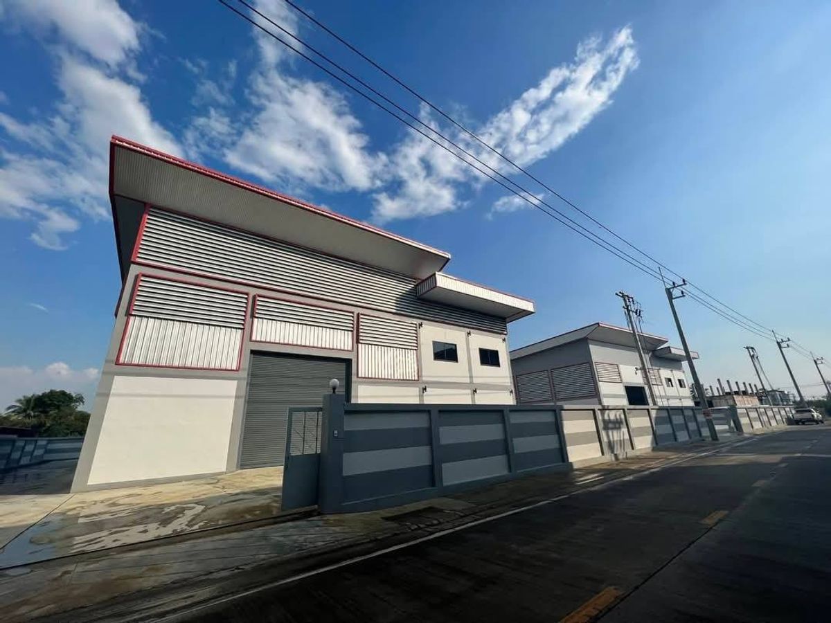 For RentFactoryMahachai Samut Sakhon : Warehouse/office rental, Don Kai Dee Subdistrict, Krathum Baen District, Samut Sakhon area 900 sq.m.