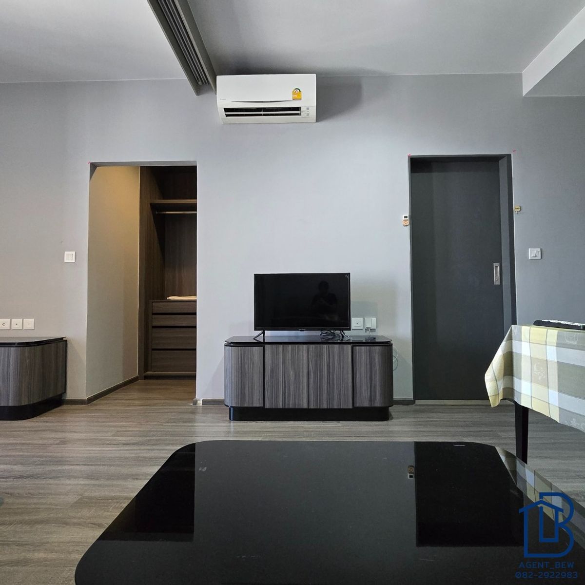 ให้เช่าคอนโดราชเทวี พญาไท : ✅️Available NOW✅️ Ideo Mobi Rangnam 1 Bedroom 23,000 thb per month 