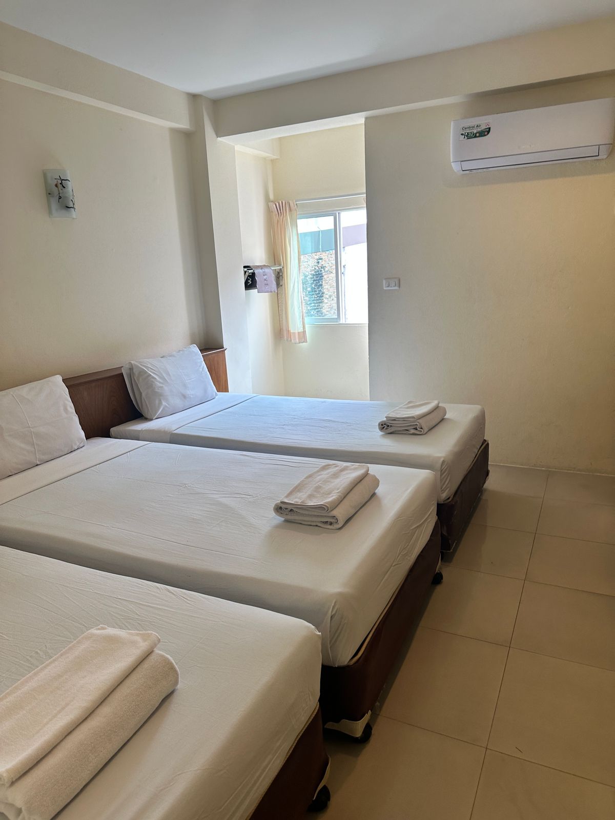 ขายกิจการโรงแรม & กิจการอพาร์ตเมนต์เยาวราช บางลำพู : ขายโรงแรมถนนรามบุตรี