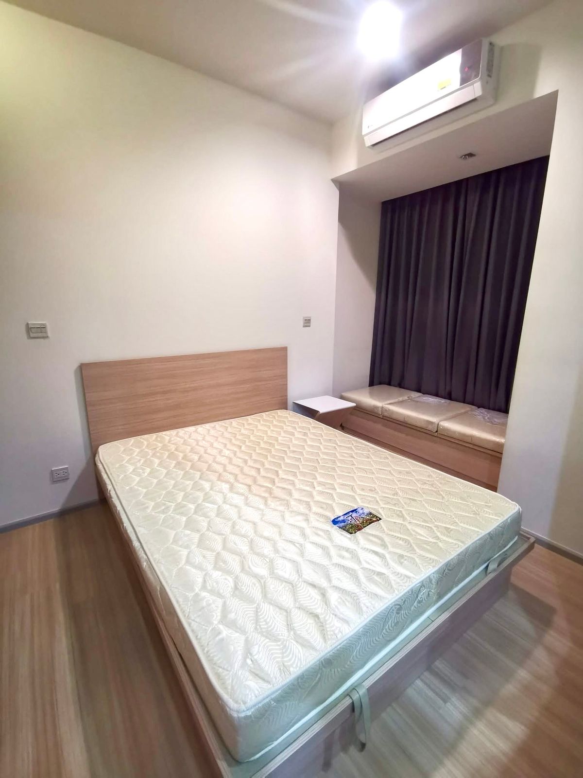 For RentCondoSapankwai,Jatujak : 🔥 🌈 Pet-Friendly room that came very quickly. M Jatujak near BTS Mo Chit and MRT Chatuchak, near the market.