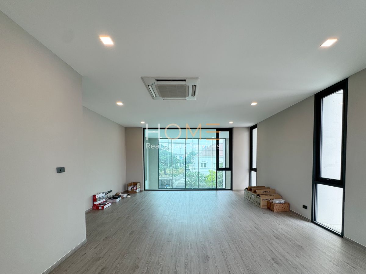 For SaleHome OfficePattanakan, Srinakarin : Mist On Nut - Srinakarin / 4 Bedrooms (Sale), Myst onnut - Srinakarin / 4 Bedrooms (SALE) FON045
