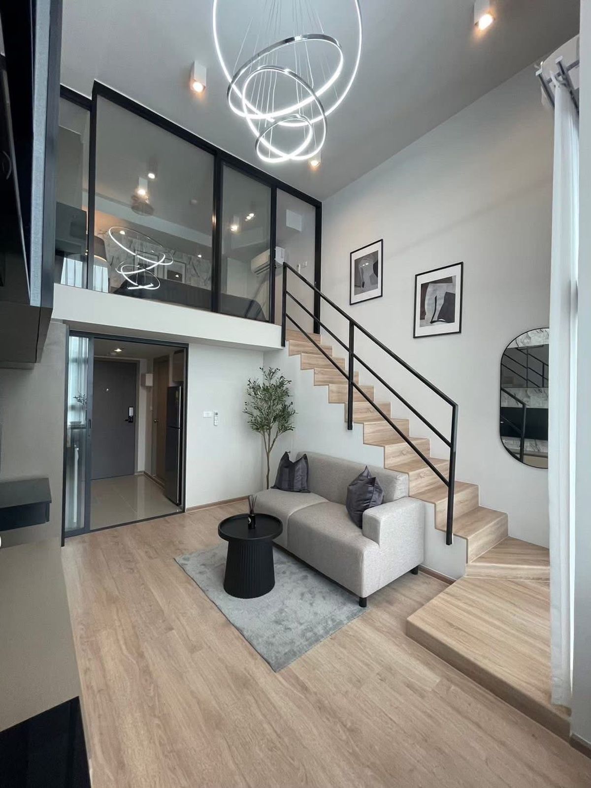 ให้เช่าคอนโดพระราม 9 เพชรบุรีตัดใหม่ RCA : 🏢Ideo Rama 9 - Asoke  Duplex 28,000 