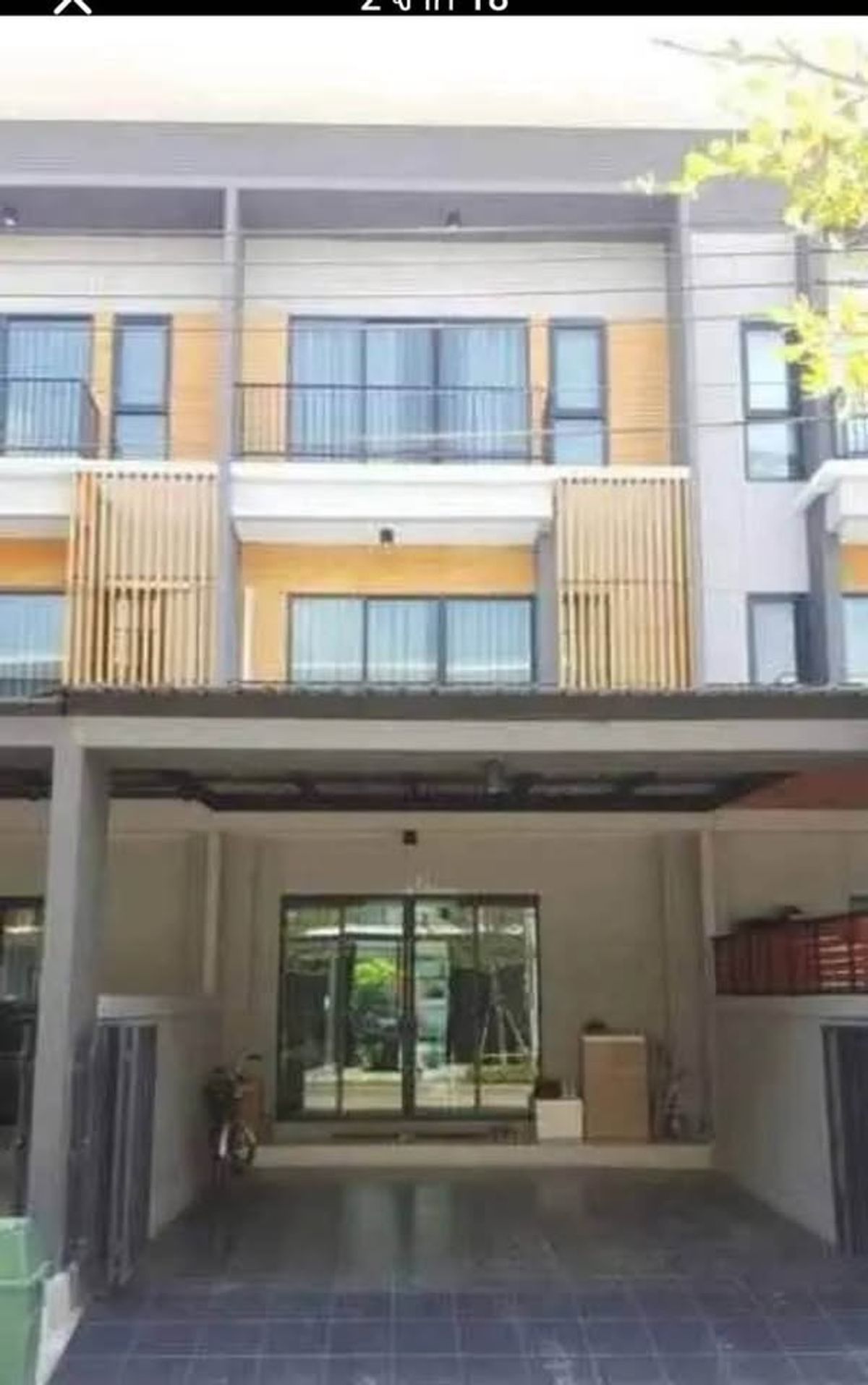 ให้เช่าทาวน์โฮมสมุทรปราการ สำโรง : 🏠 ให้เช่าทาวน์โฮม 3 ชั้น อีโค่เสปซ บางนา 🎉 ใกล้เมกา บางนา 6 กม เฟอร์นิเจอร์และเครื่องใช้ไฟฟ้าครบ พร้อมเข้าอยู่ ✅✅			 🐶🐱 สามารถเลี้ยงสัตว์เล็กได้ 🐶🐱		