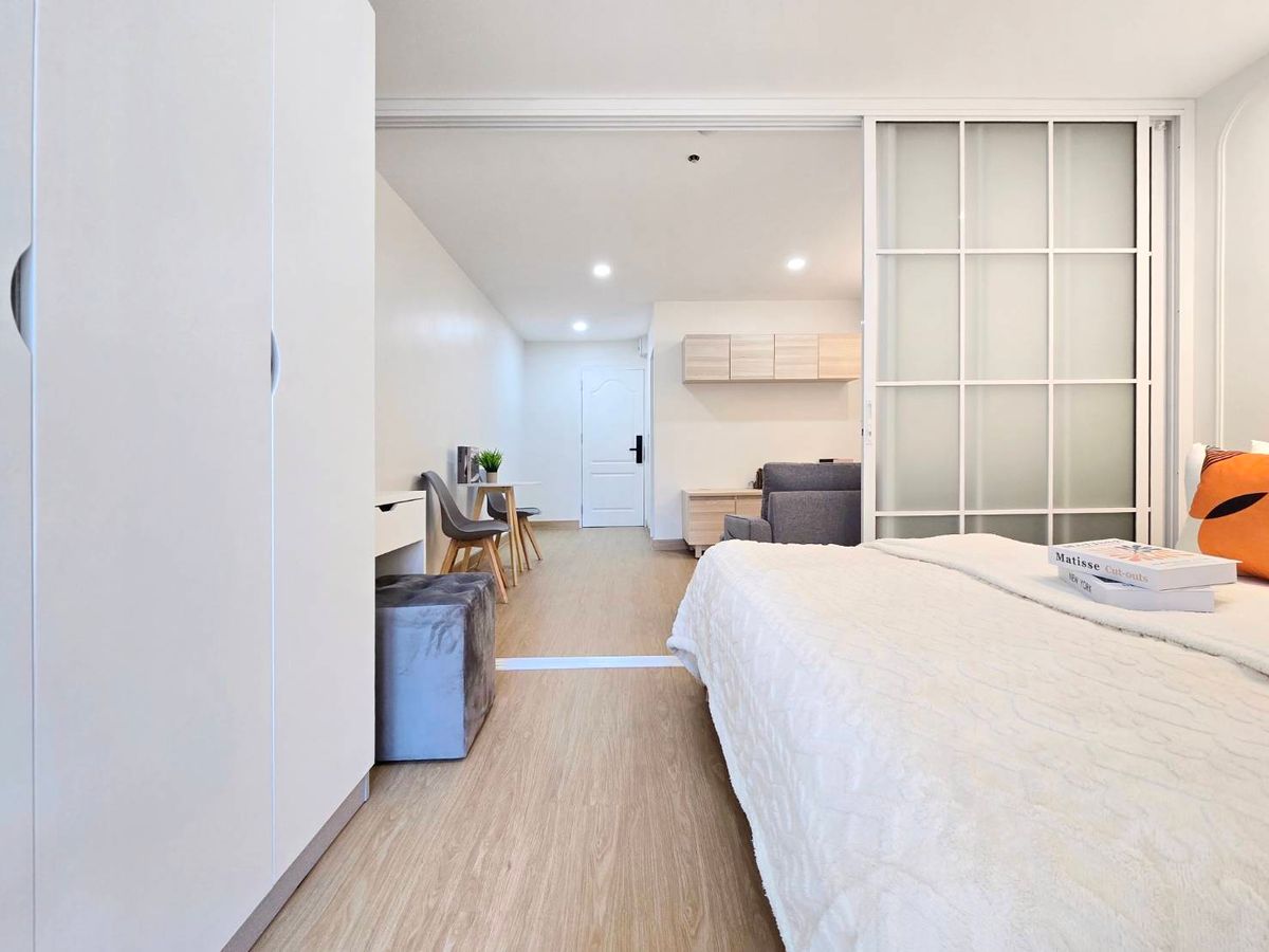 For SaleCondoBangna, Bearing, Lasalle : ✨️✨️𝐖𝐨𝐰 𝐖𝐨𝐰 𝐖𝐨𝐰 🌲🌲 🌲🌲️ Beautiful million, near BTS, Bang Na, separating the room, a special separate kitchen‼ ️ We wrote all 🌲🌲 Regent Home7/2) 🌲🌲 🌲🌲 🌲🌲