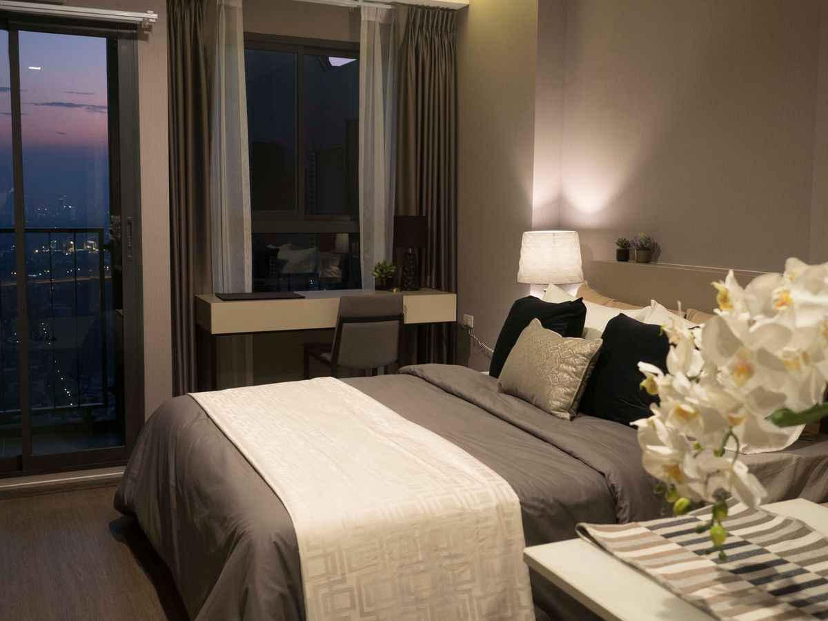 For RentCondoOnnut, Udomsuk : P003859- Fully Furnished !! 25 SQM. Near BTS Bangchak_Beautiful View of City and CHAO Phraya River.