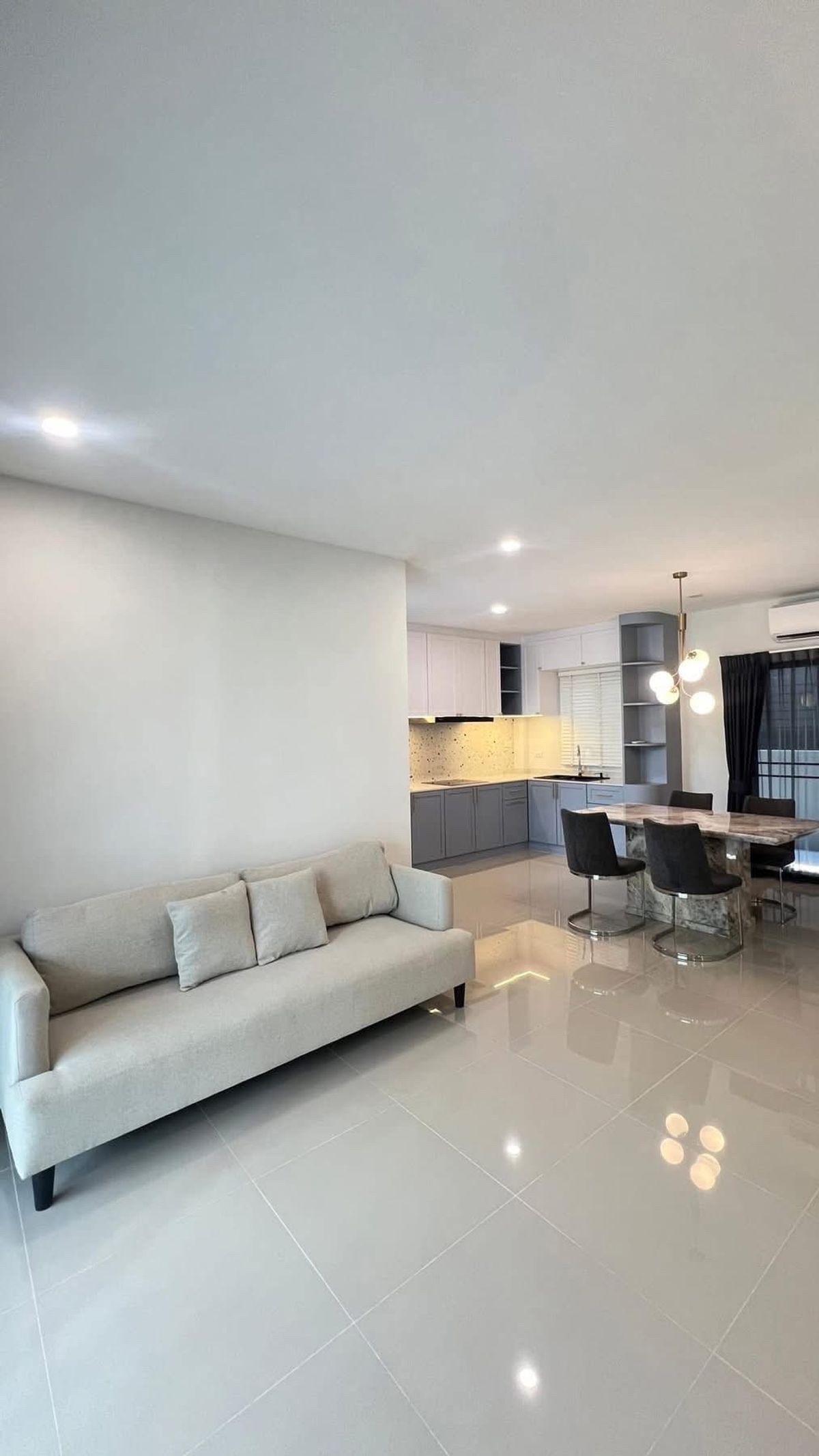 ให้เช่าทาวน์โฮมบางนา แบริ่ง ลาซาล : PLENO สุขุมวิท-บางนา 2